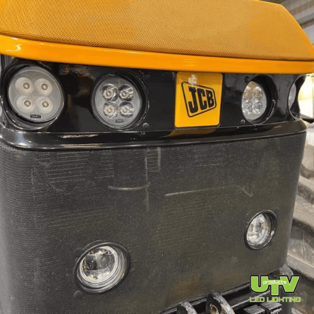 UTV325-60w-LED-panel-mounted-work-light-flood-beam-1-1.png
