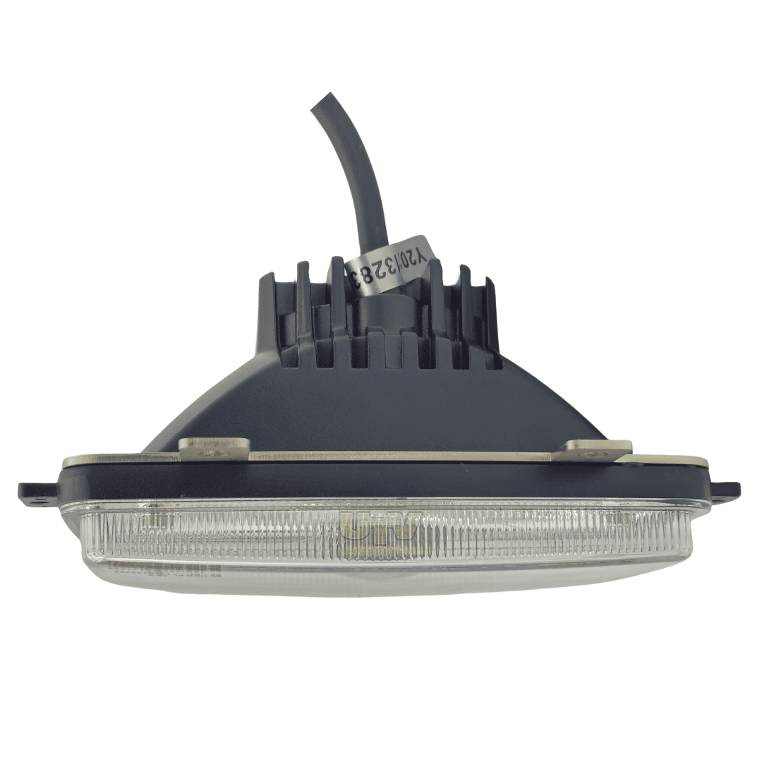 UTV377-Valtra-Gen-1-2-3-N-T-Series-Headlight-1